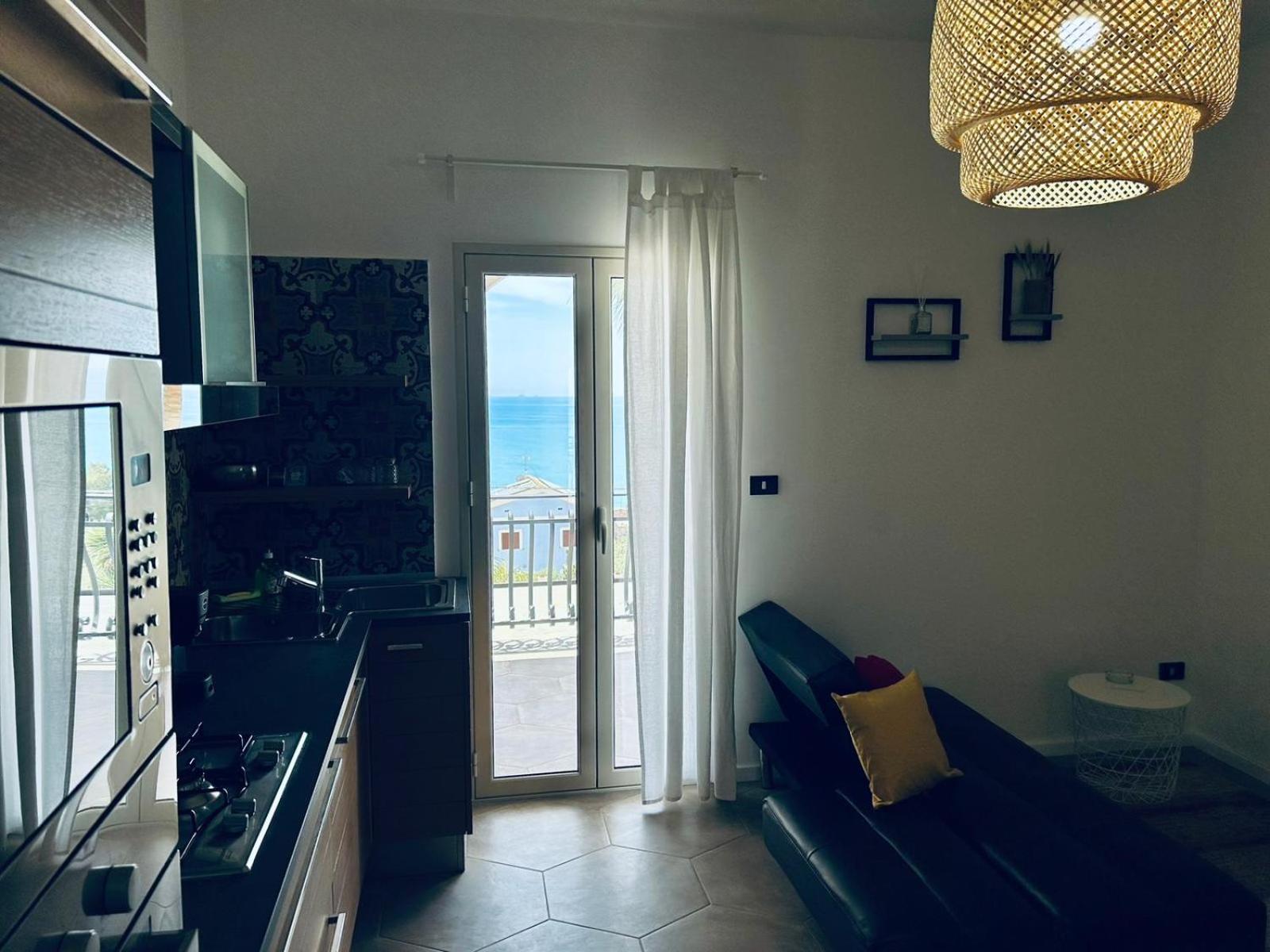 Manca Residence Марина ди Палма Екстериор снимка